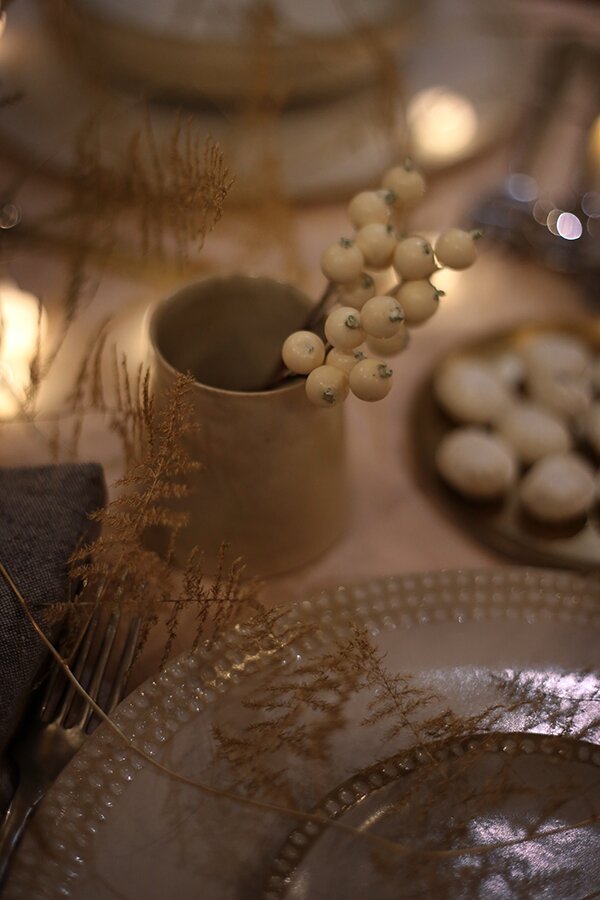Table de Noel or et blanc